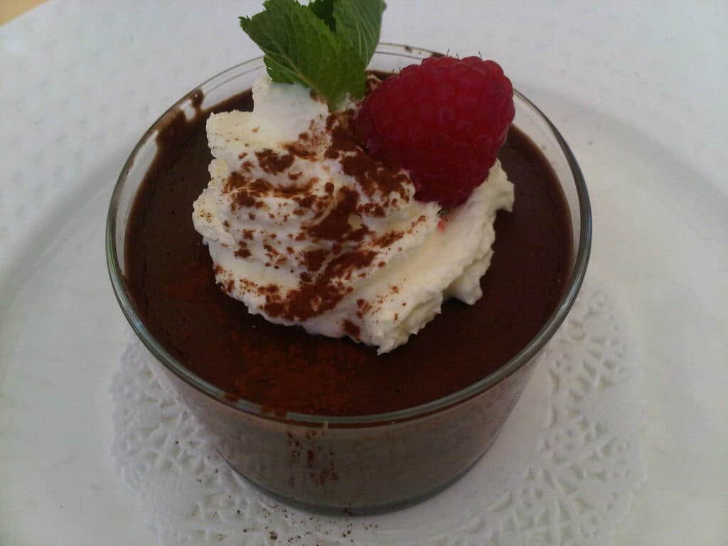 Recette mousse au chocolat : c’est le dessert que vous devez proposer !